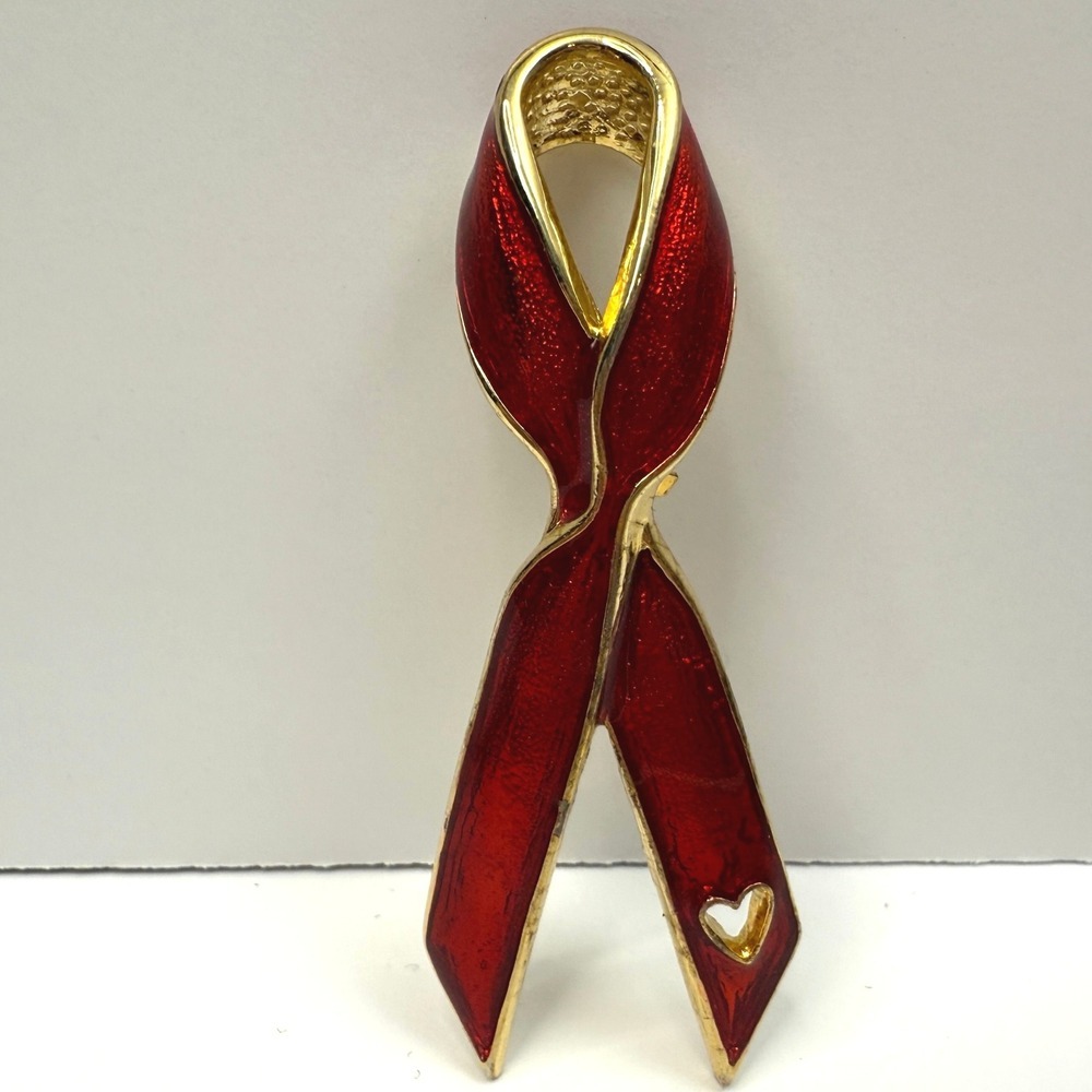 Vintage 1992 GIGI Ribbon Brooch Pin Red Enamel Gold Tone Heart Awareness 2.5 in